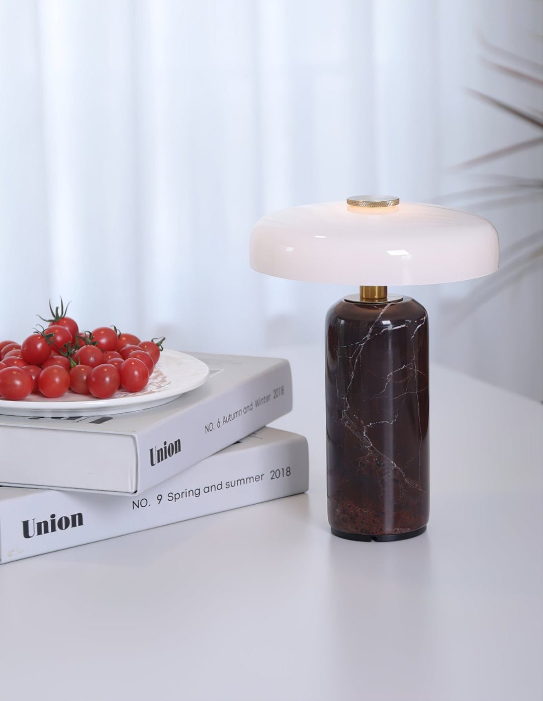 Lunara Marmor Bordslampa