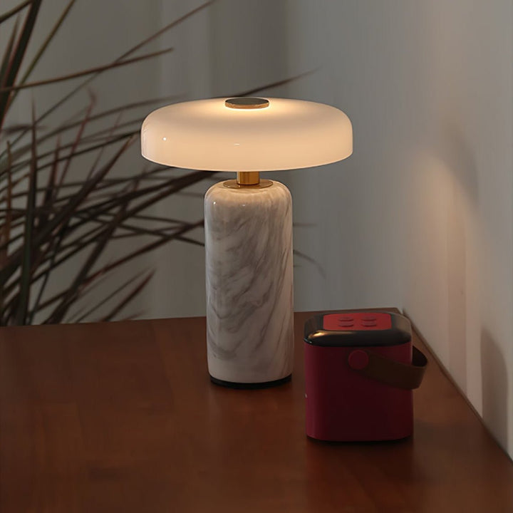 Lunara Marmor Bordslampa