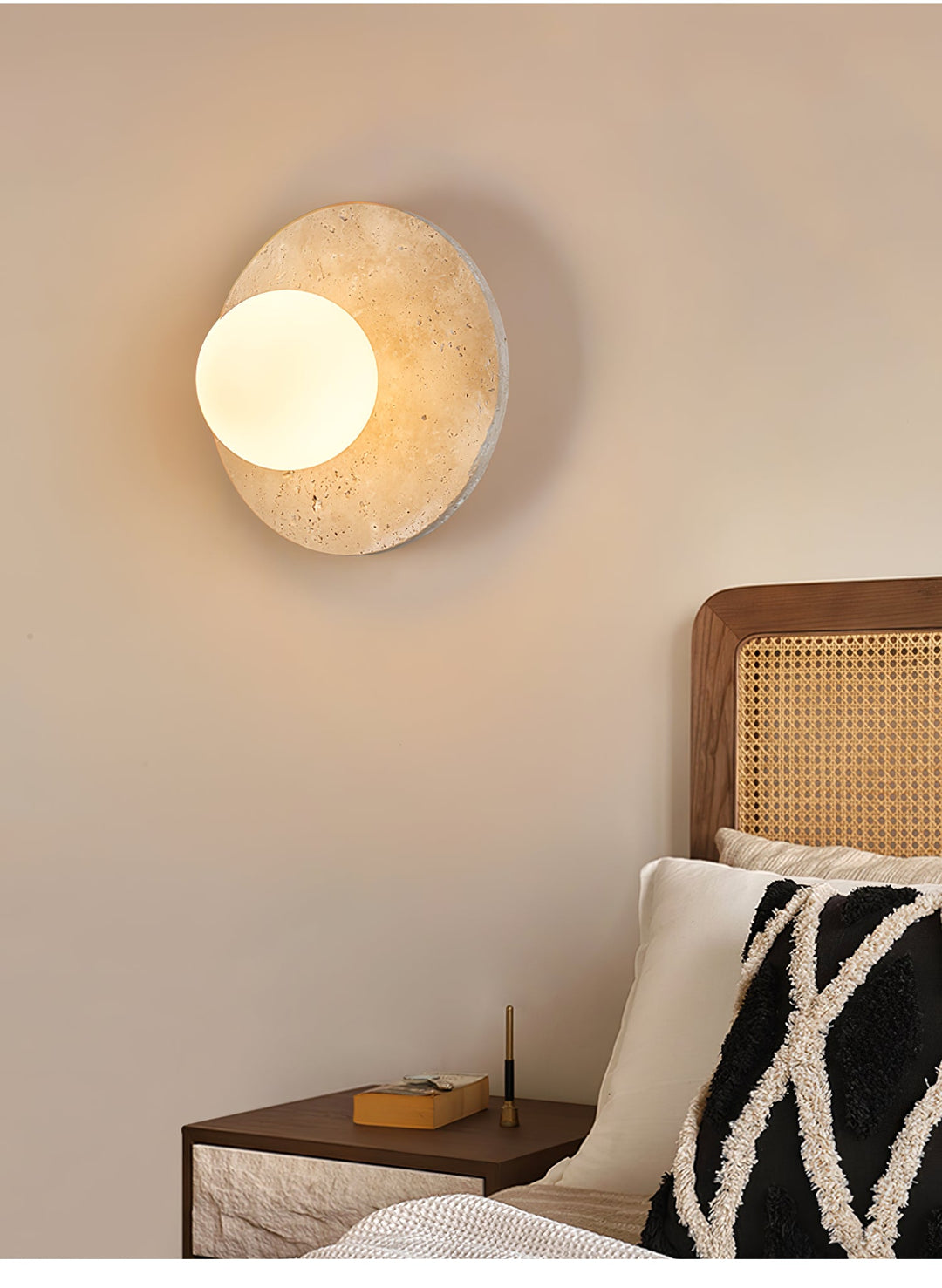 Lunaro Travertine Vägglampa