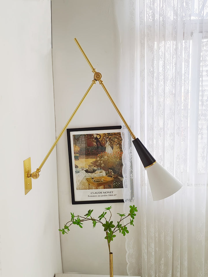 Magari Vägglampa