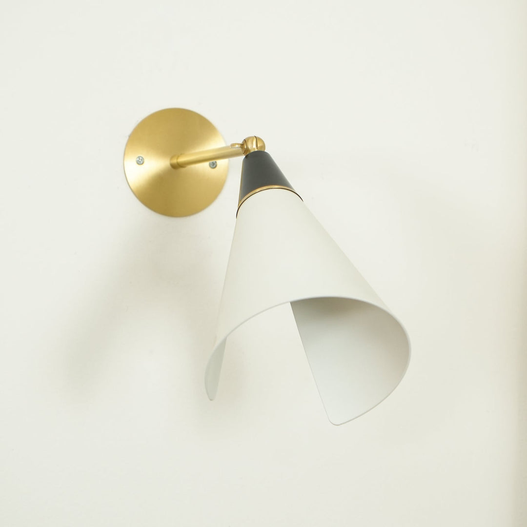 Petite Magari Vägglampa