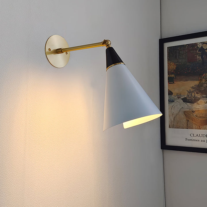 Petite Magari Vägglampa