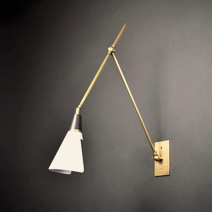 Magari Vägglampa