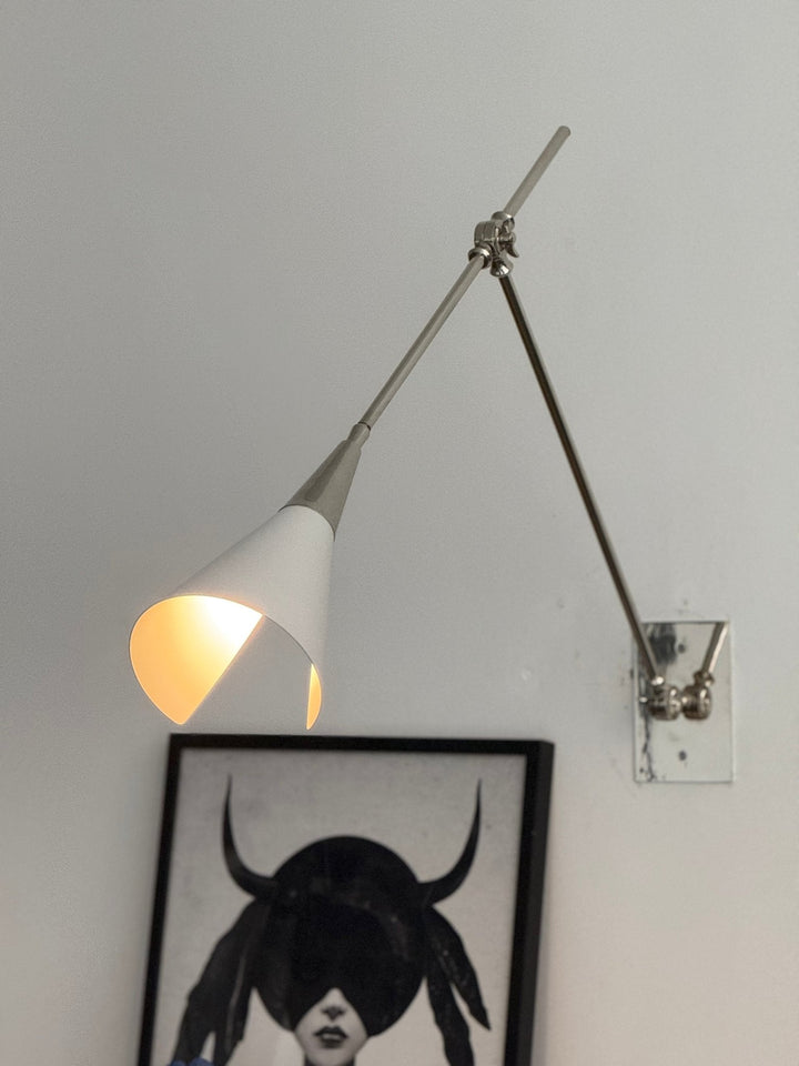 Magari Vägglampa