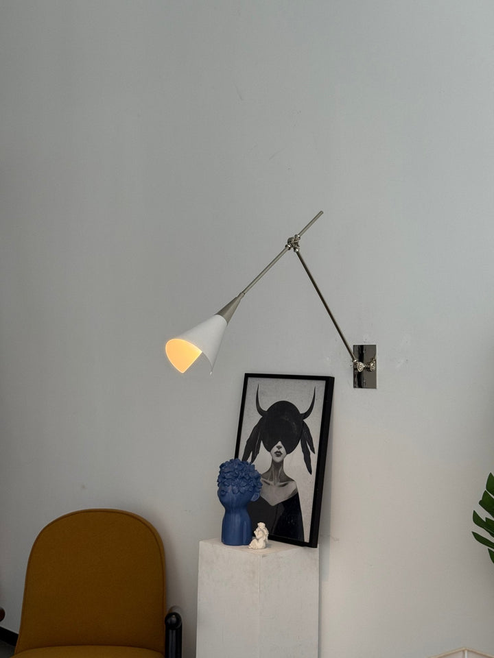 Magari Vägglampa