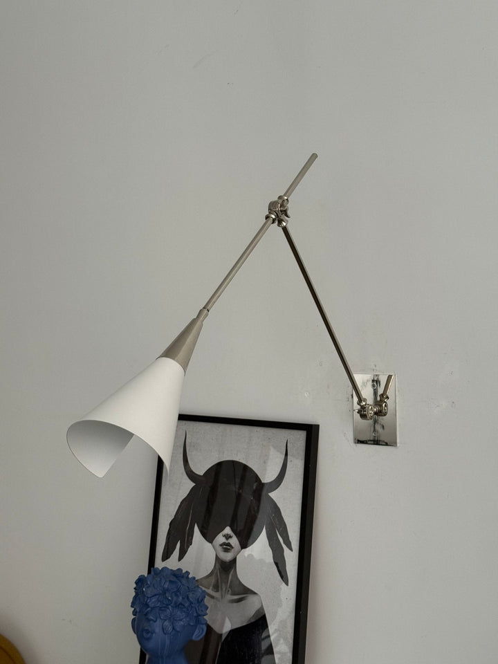 Magari Vägglampa