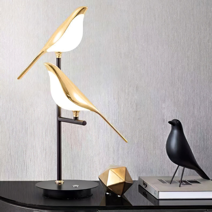 Magpie Perch Bordslampa
