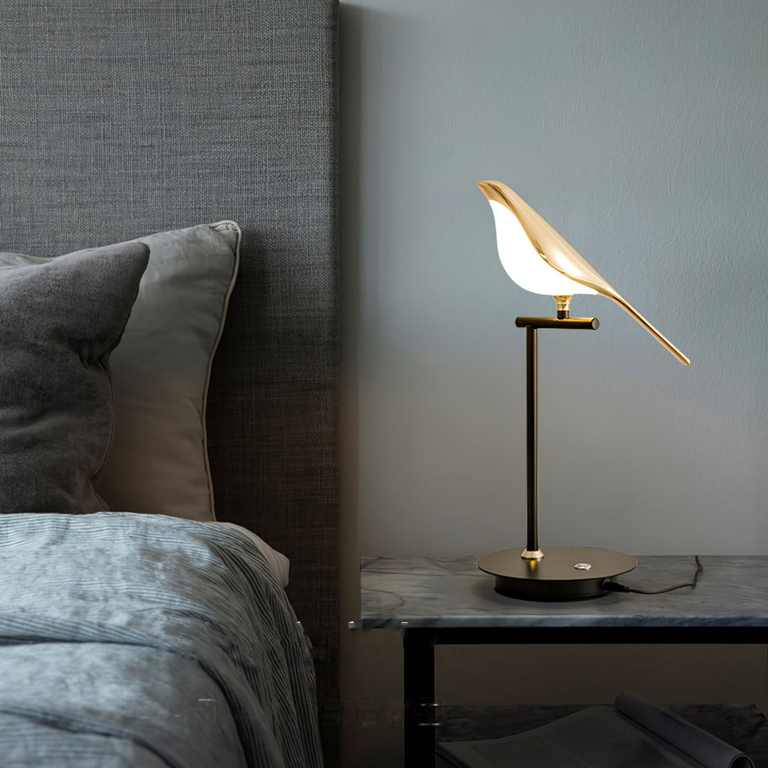 Magpie Perch Bordslampa