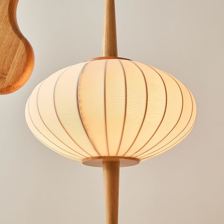 Mantis Trä Golvlampa