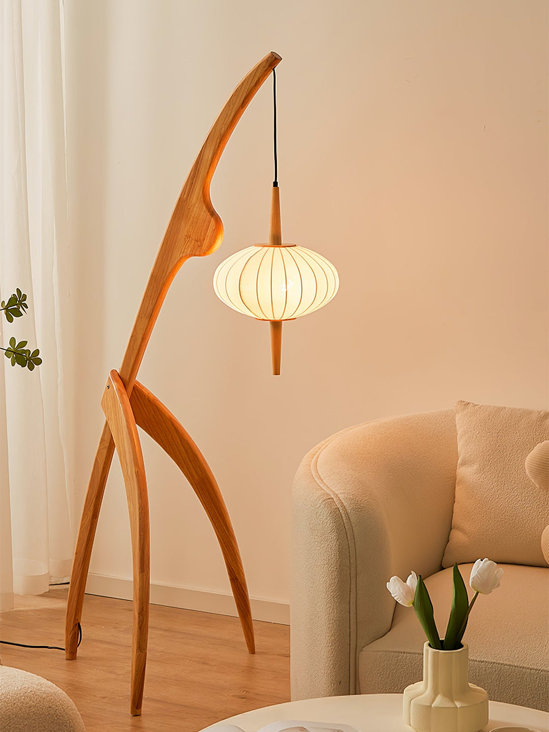 Mantis Trä Golvlampa