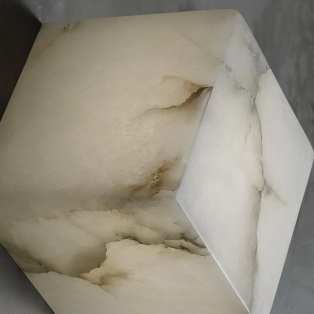 Alabaster Box Kandelaber