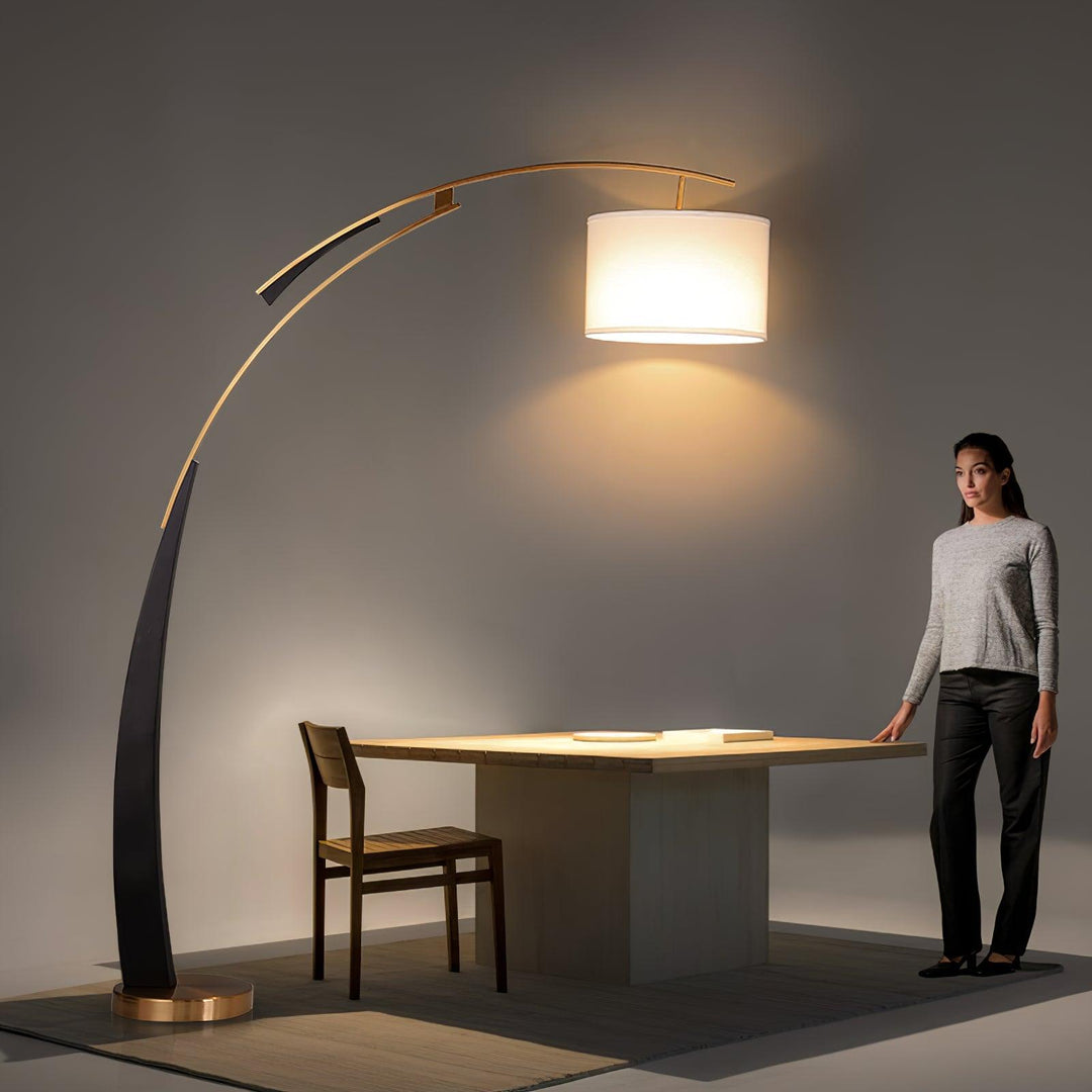 Matterhorn Arc Golvlampa
