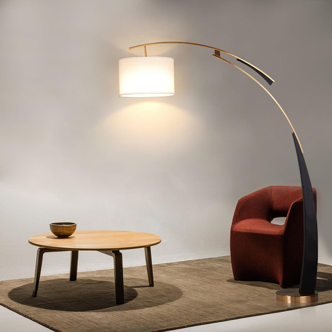 Matterhorn Arc Golvlampa