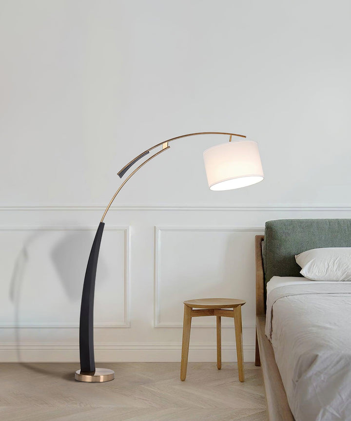 Matterhorn Arc Golvlampa