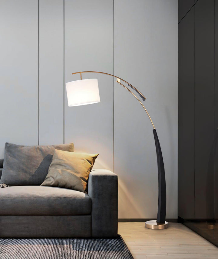 Matterhorn Arc Golvlampa
