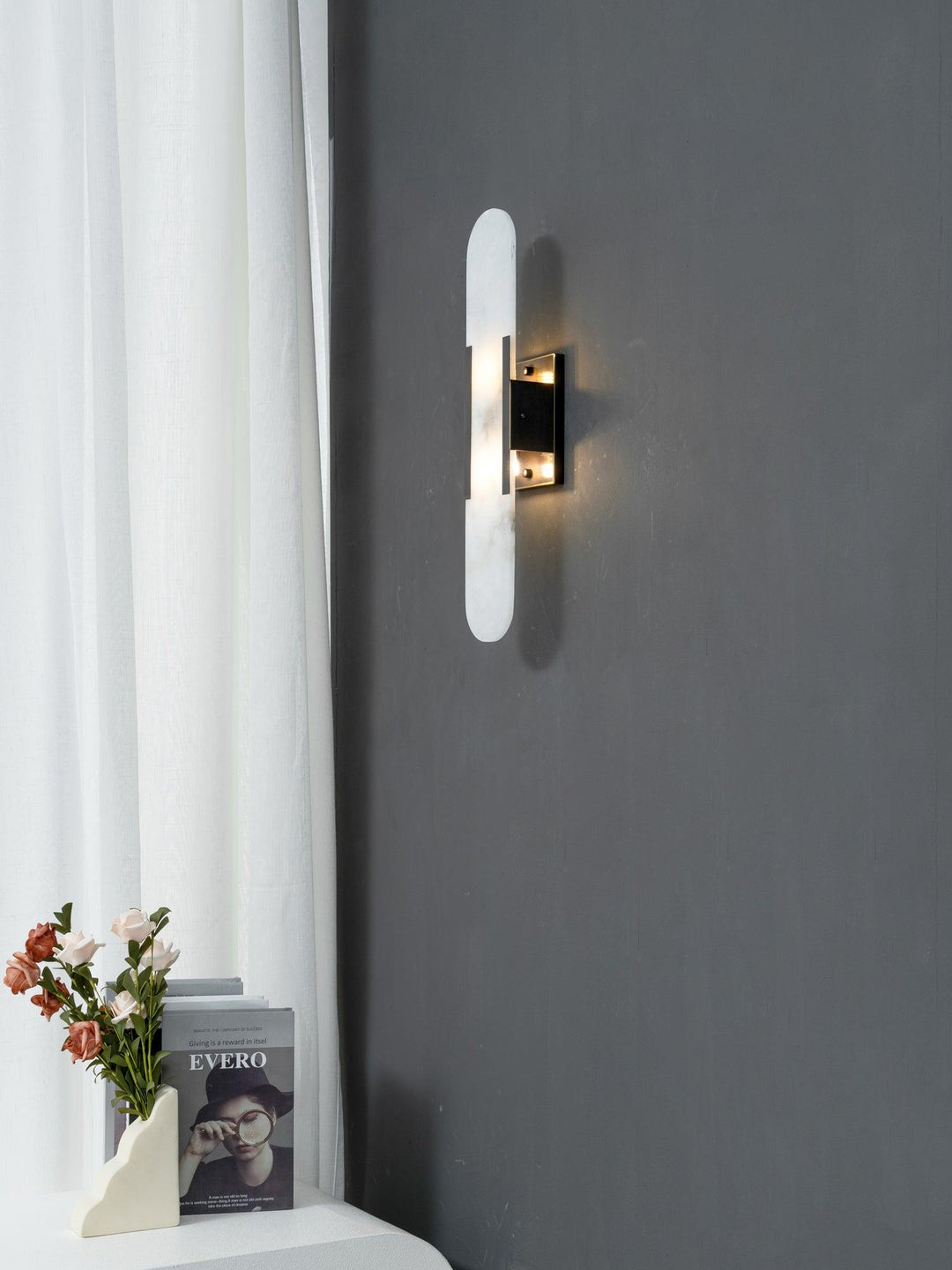 Avlång Alabaster Vägglampa