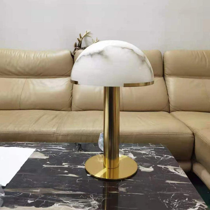 Elegance Alabaster Bordslampa