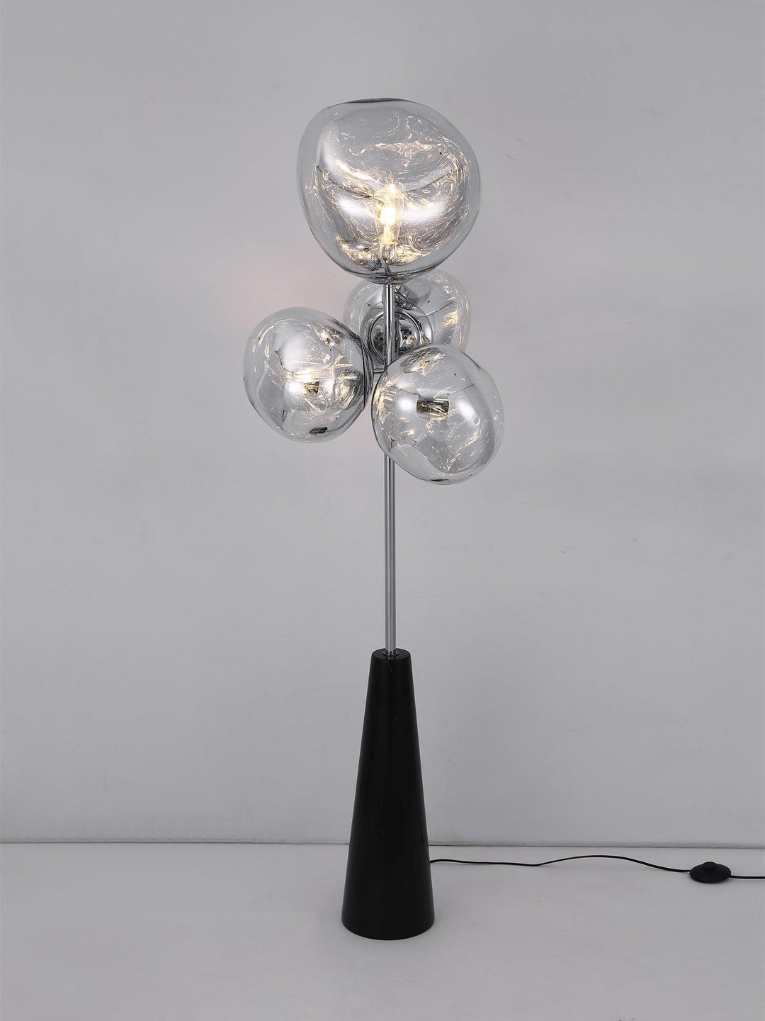 Lava Kolonn Golvlampa