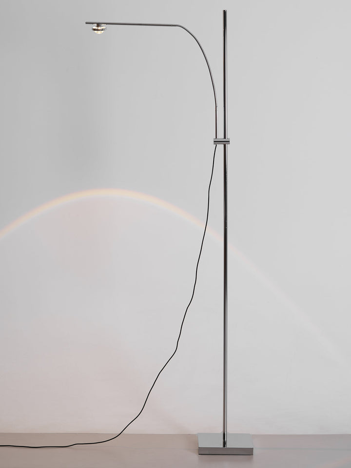Metallkropp Elegant Golvlampa