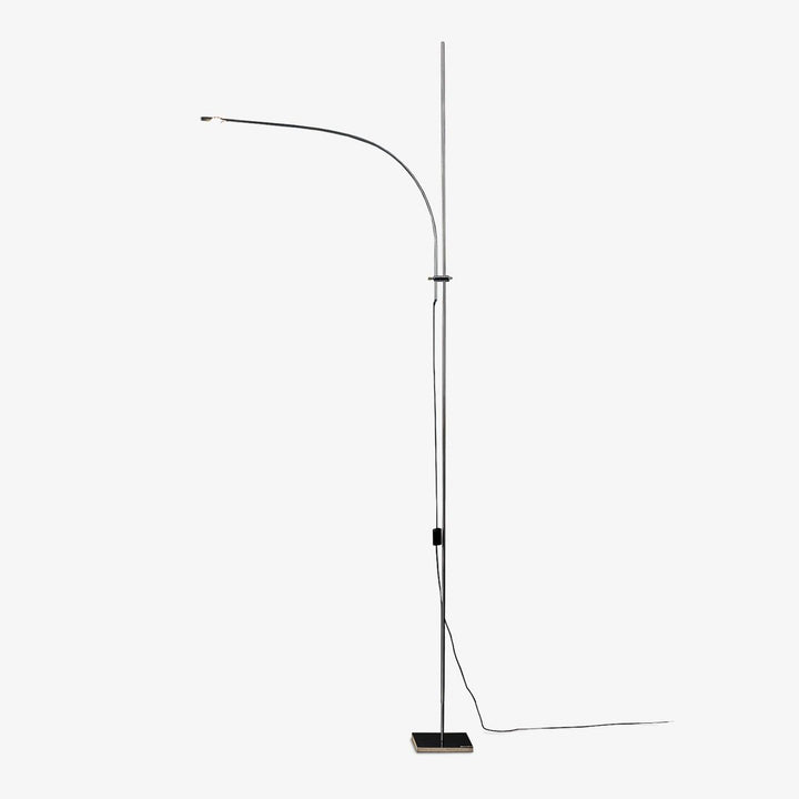 Metallkropp Elegant Golvlampa