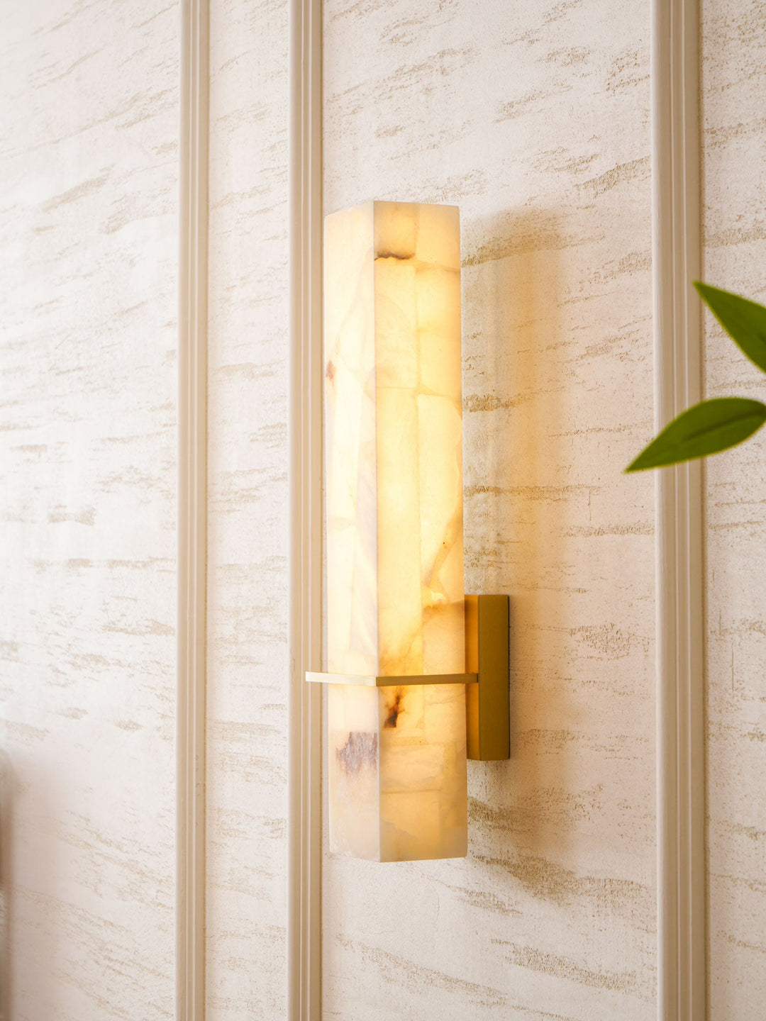 Milan Alabaster Vägglampa