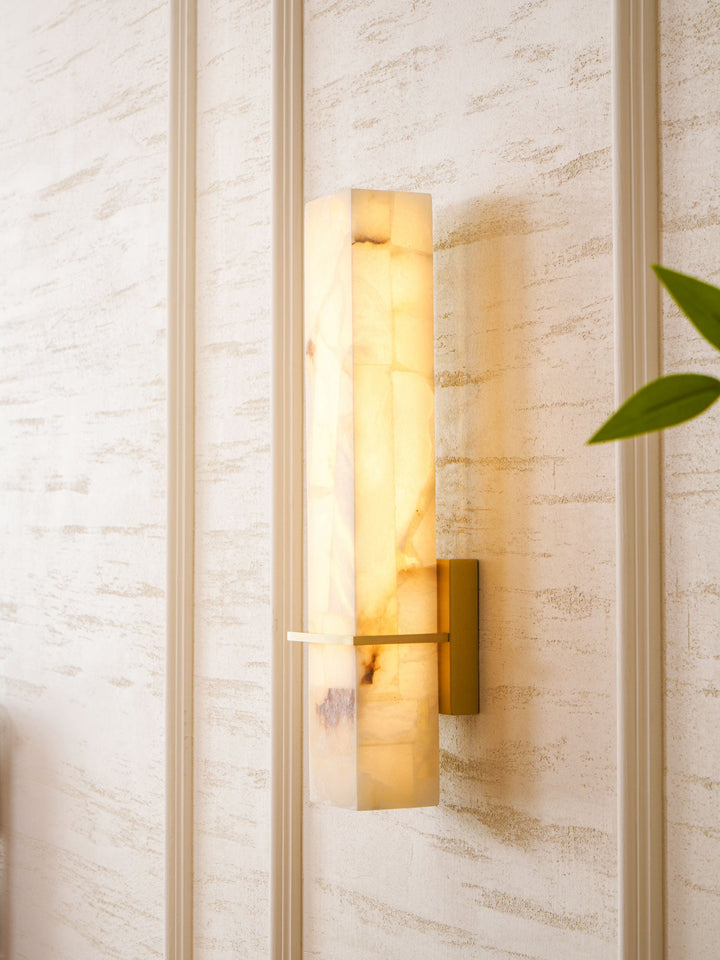 Milan Alabaster Vägglampa