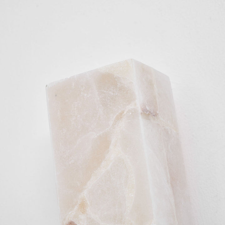 Milan Alabaster Vägglampa