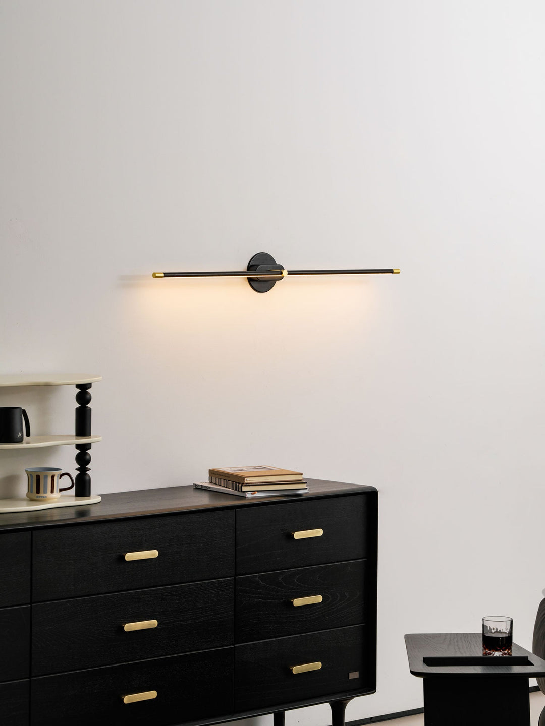 Minimalistisk Linjär Vägglampa