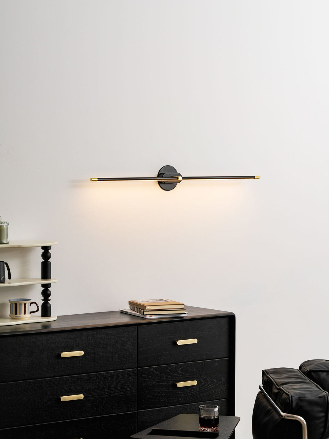 Minimalistisk Linjär Vägglampa