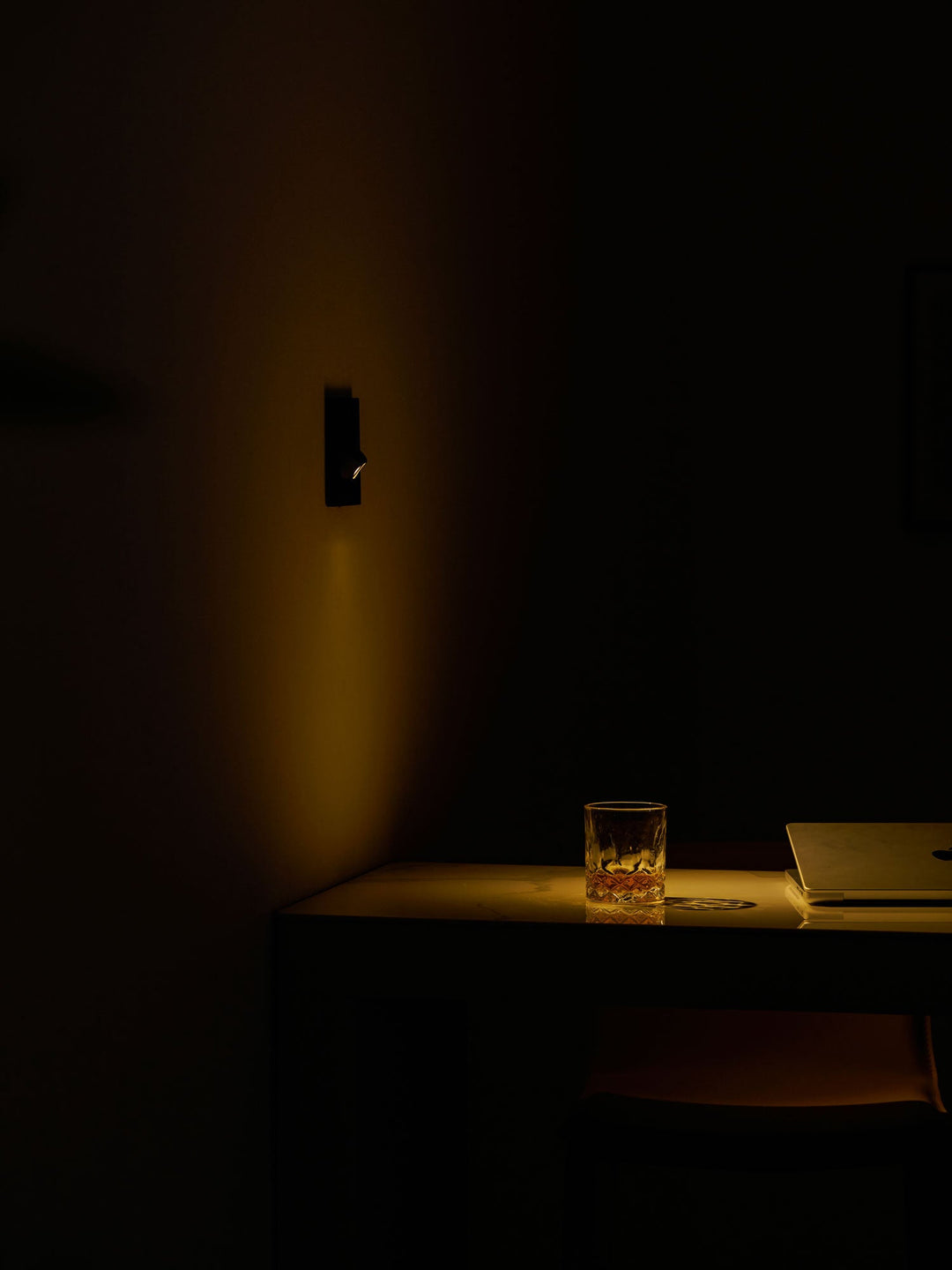 Minimalistisk Inbyggd Rotera Vägglampa