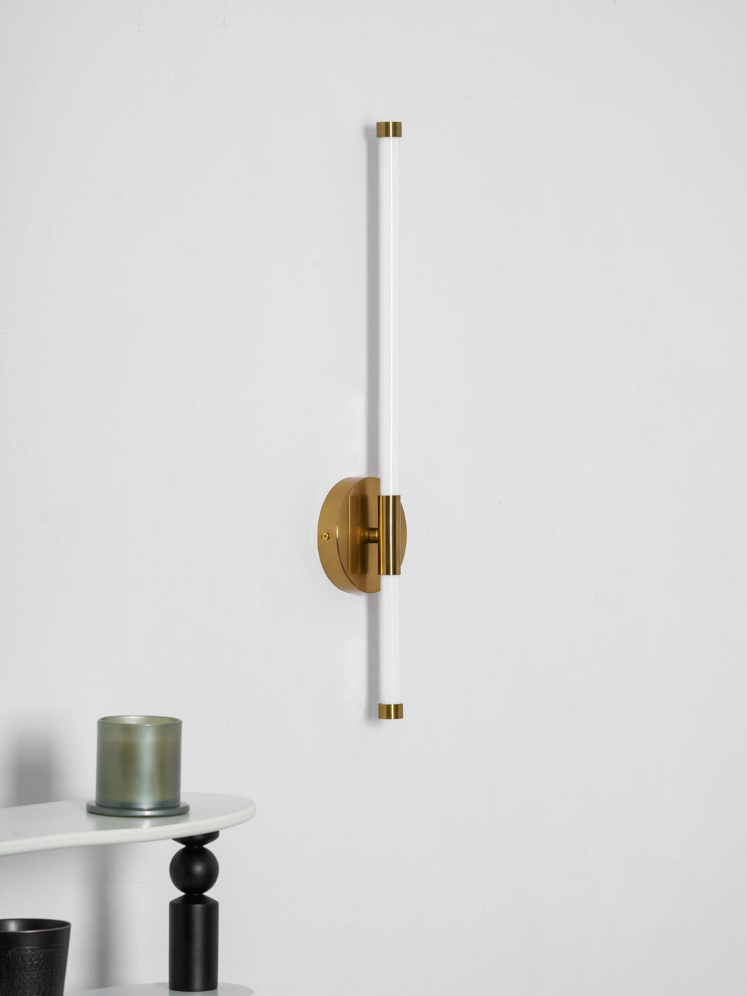 Minimalistisk Vertikal Vägglampa