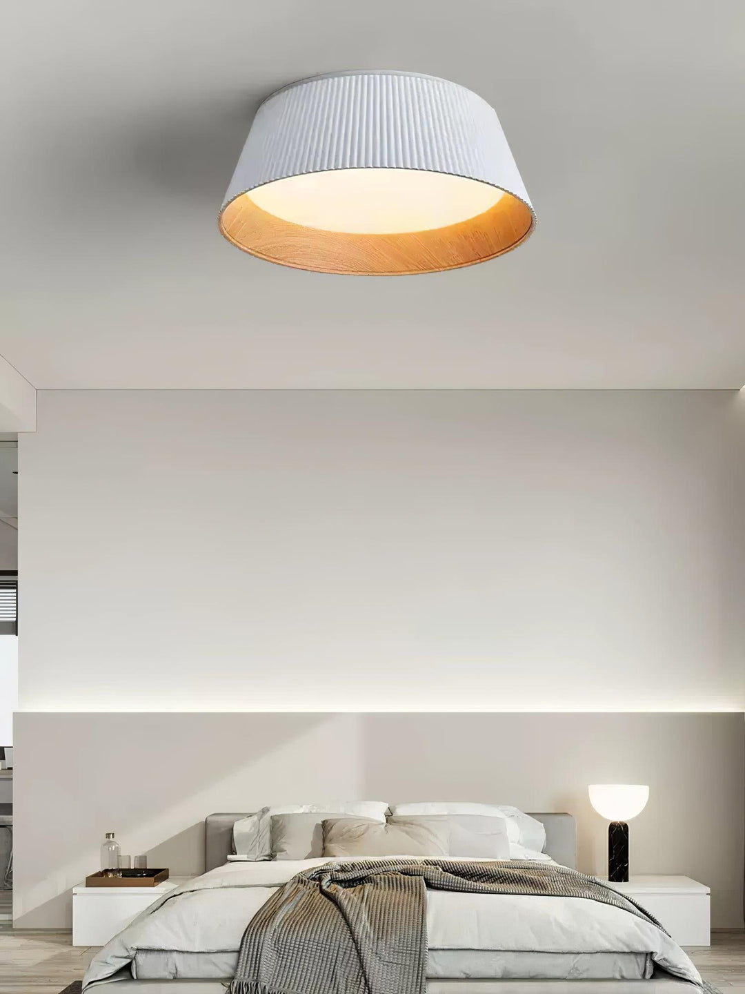 Modern Ribbad Taklampa