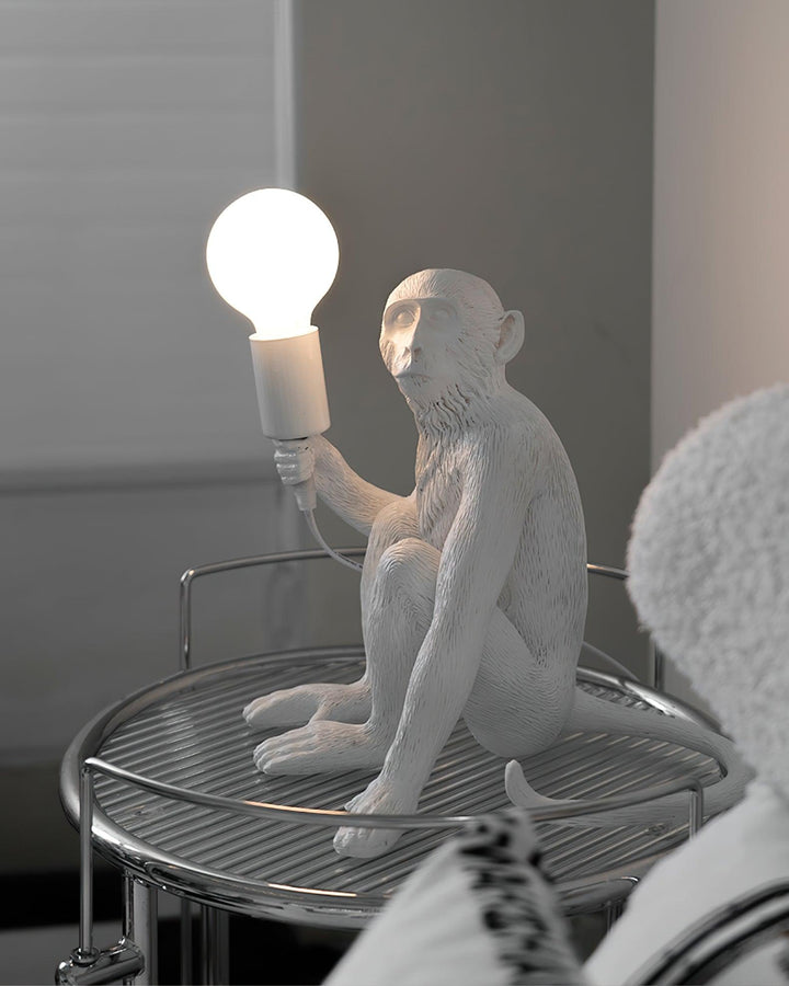 Apa Bordslampa