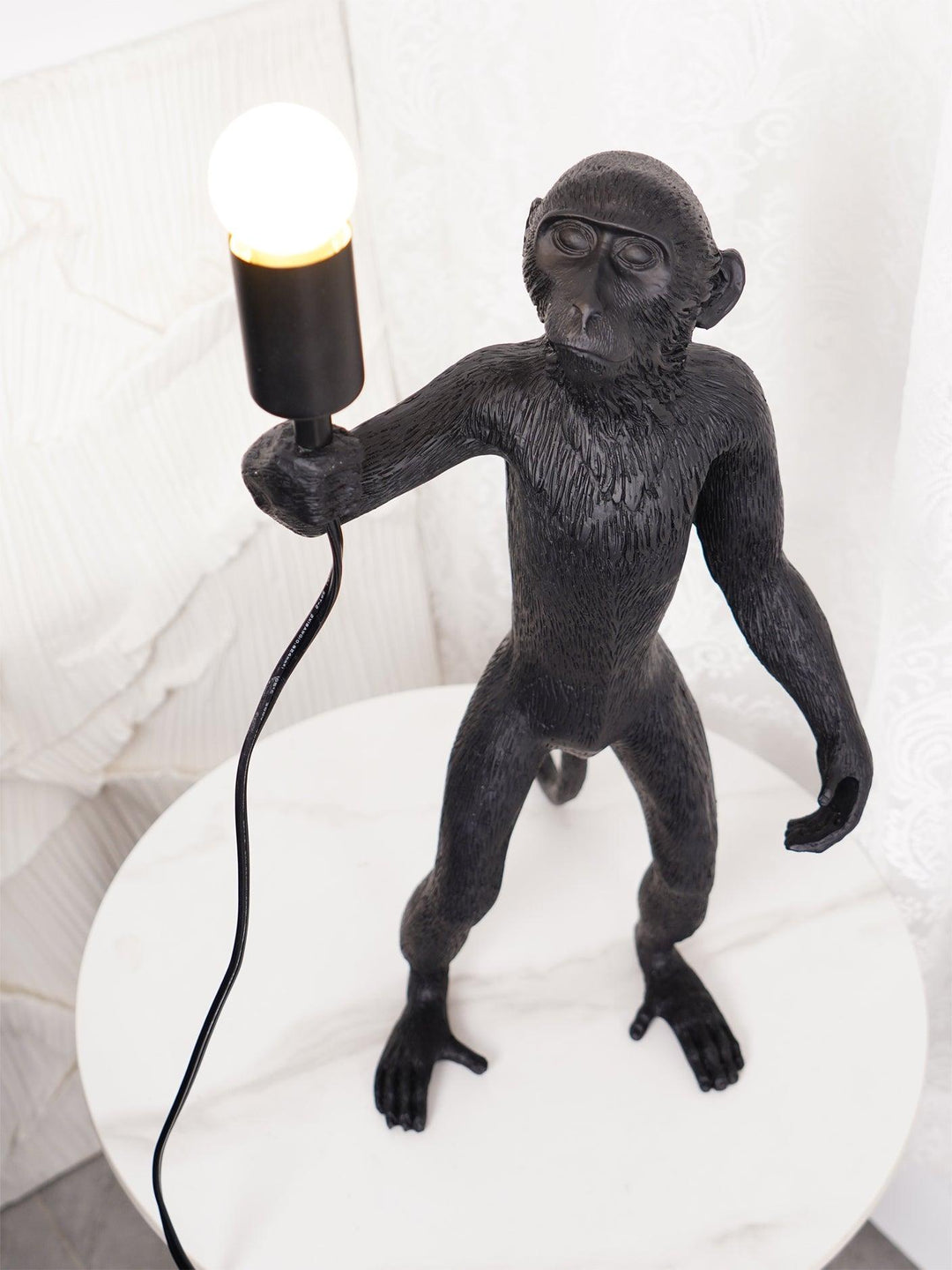 Apa Bordslampa