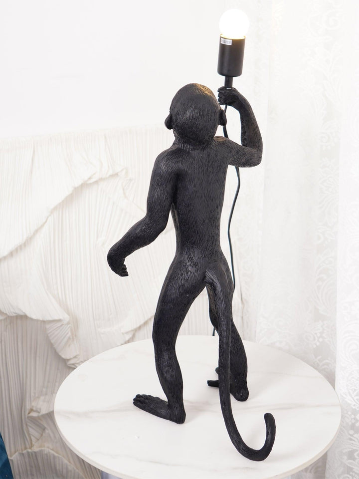 Apa Bordslampa