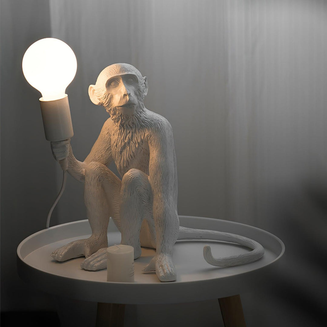 Apa Bordslampa
