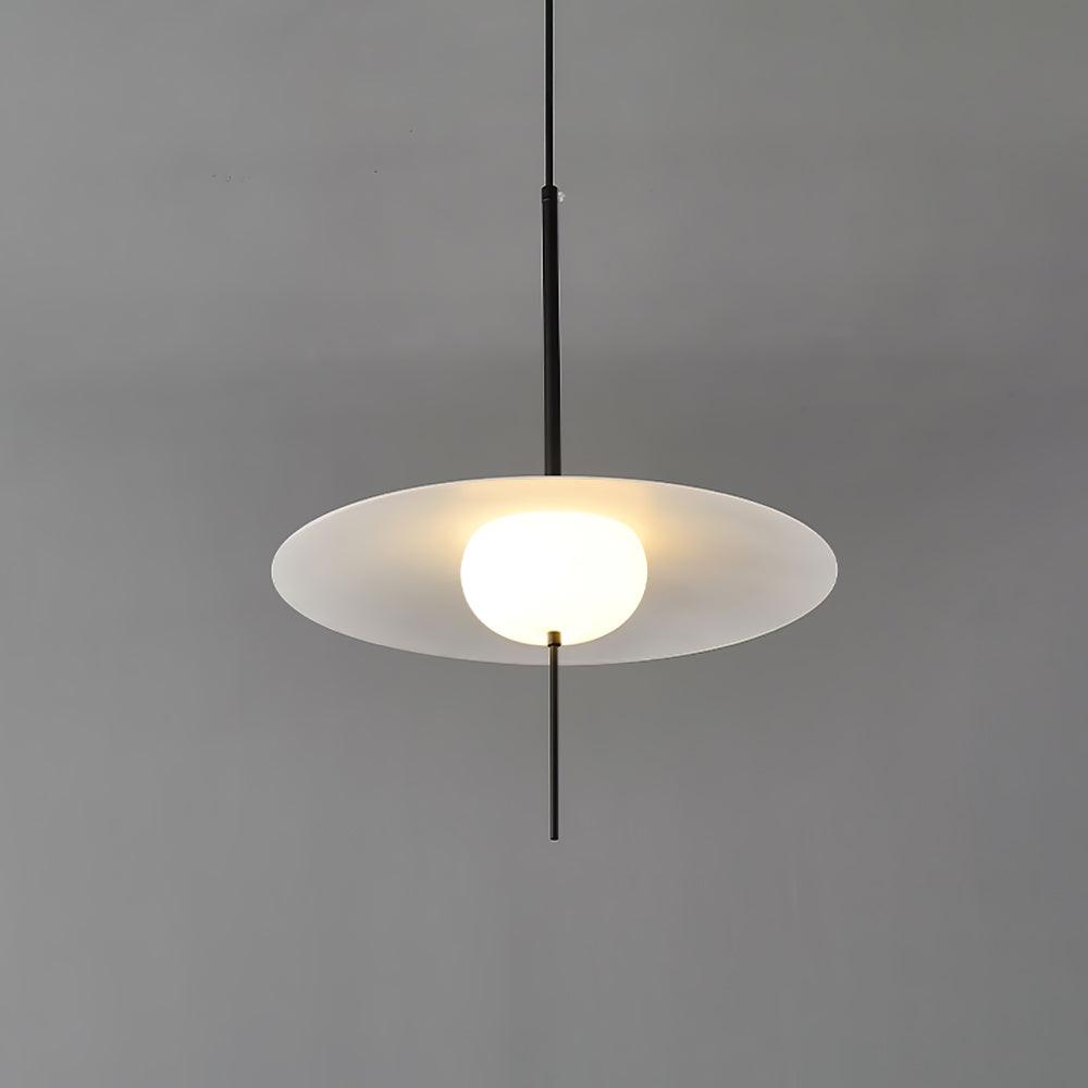 Astris Pendellampa