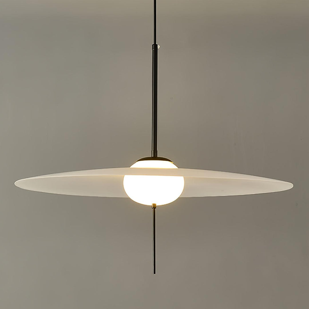 Astris Pendellampa