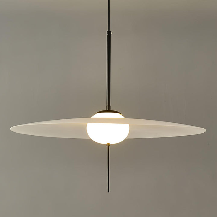 Astris Pendellampa