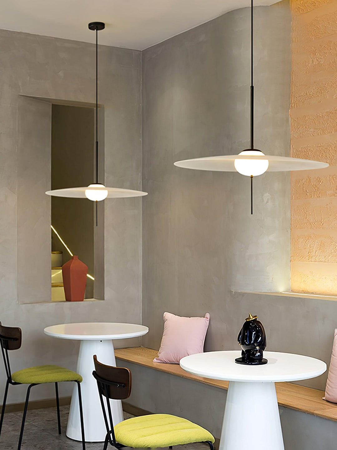 Astris Pendellampa