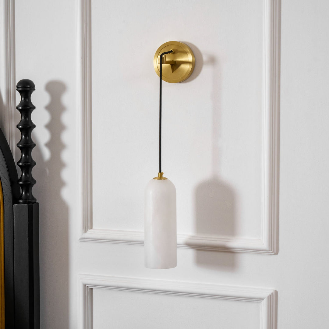 Monty Alabaster Vägglampa