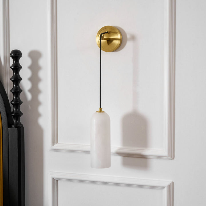 Monty Alabaster Vägglampa