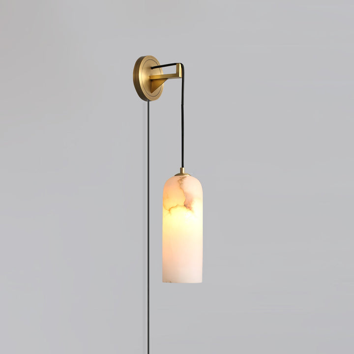 Monty Alabaster Vägglampa med Kontakt