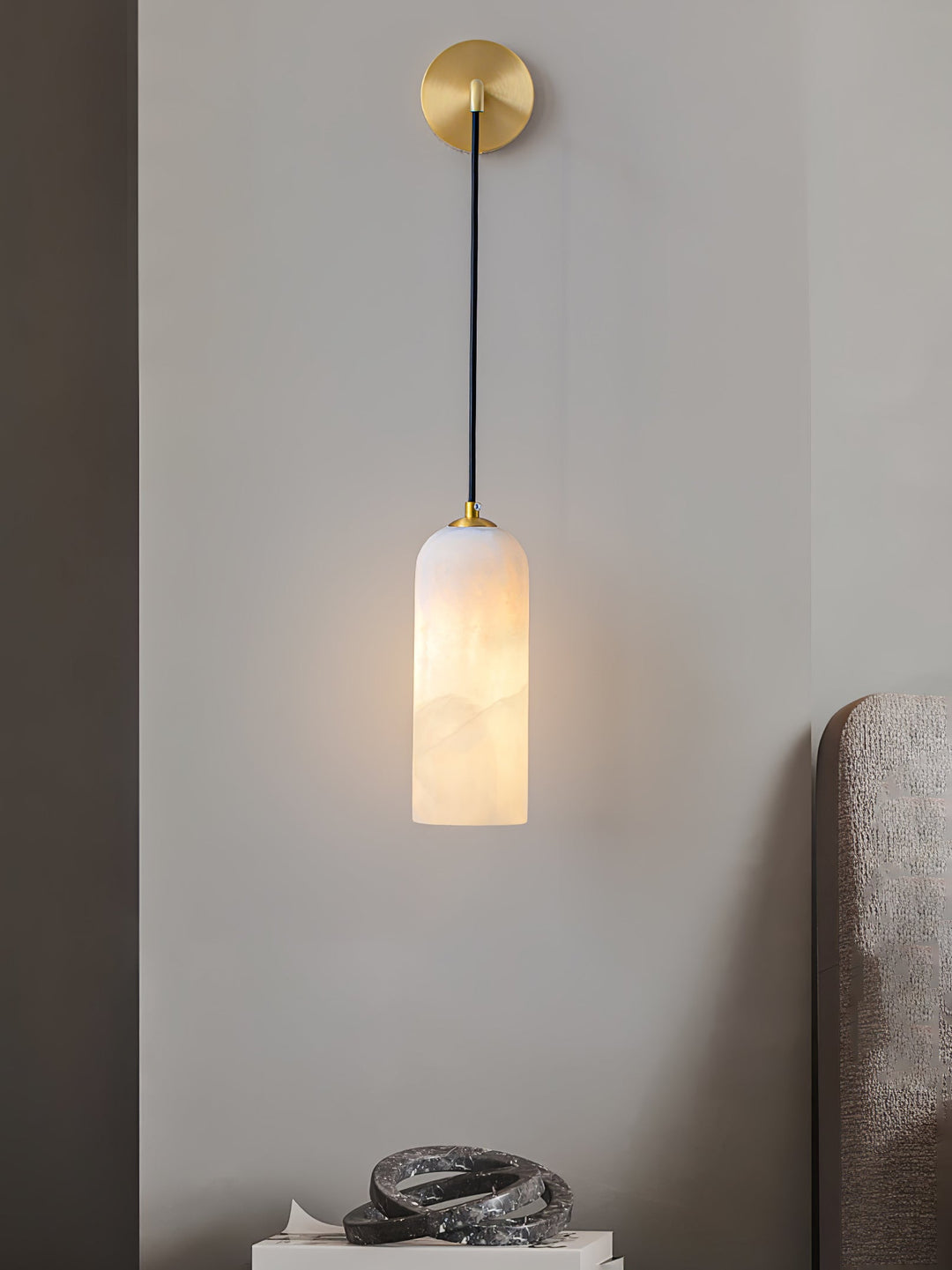 Monty Alabaster Vägglampa