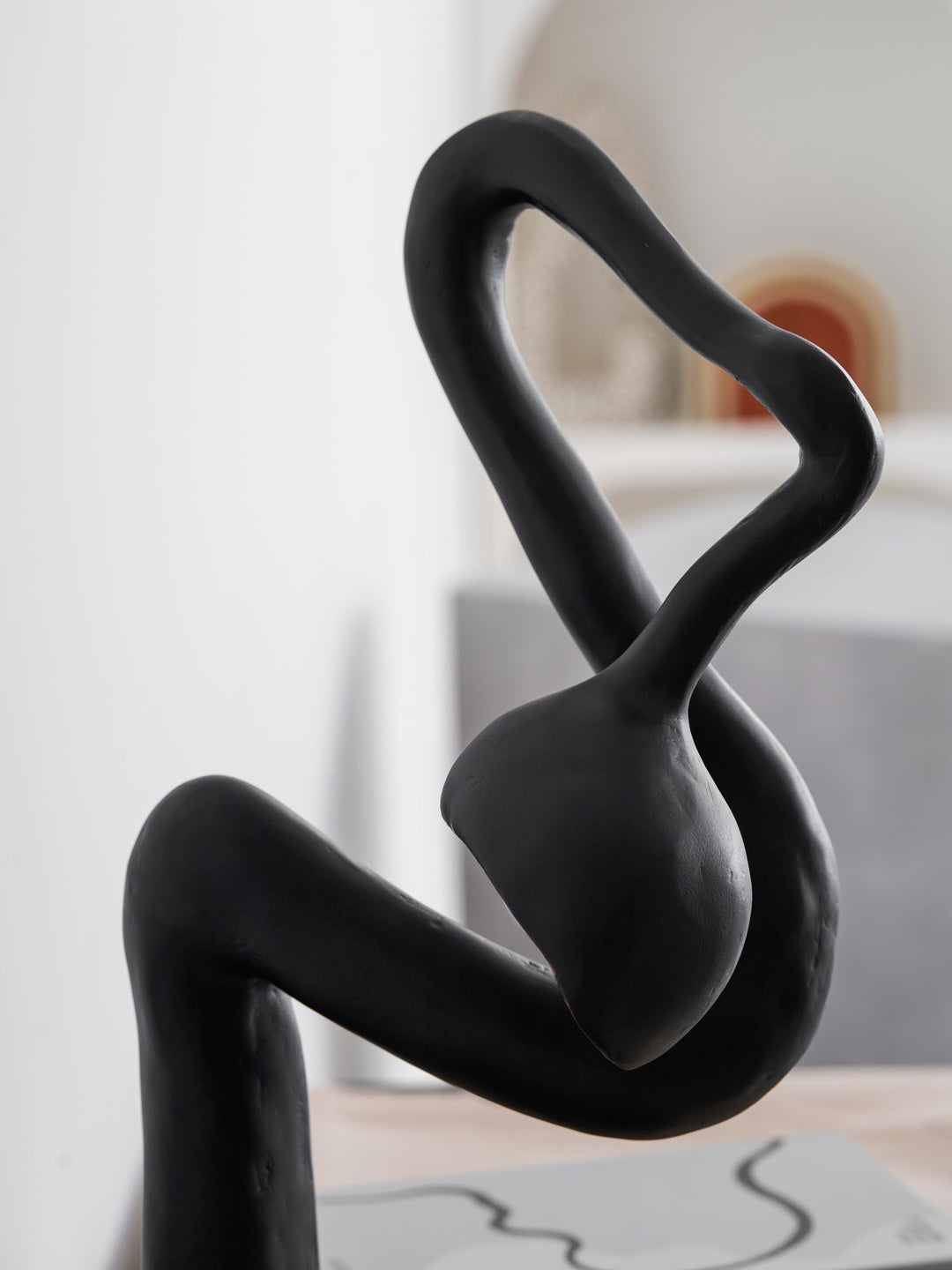 Myrrh Skulptur Bordslampa