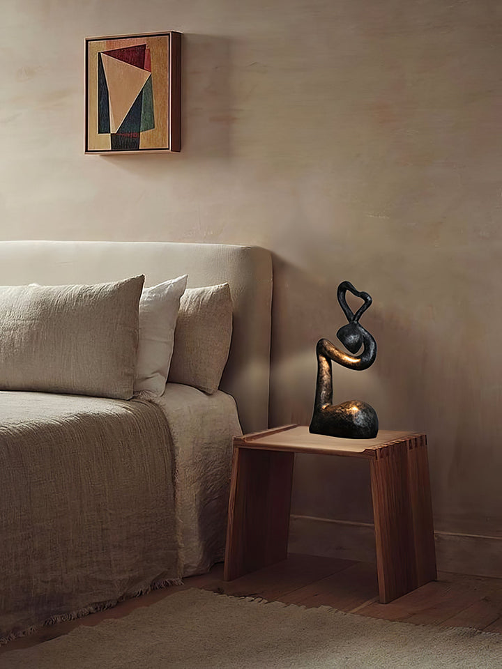 Myrrh Skulptur Bordslampa