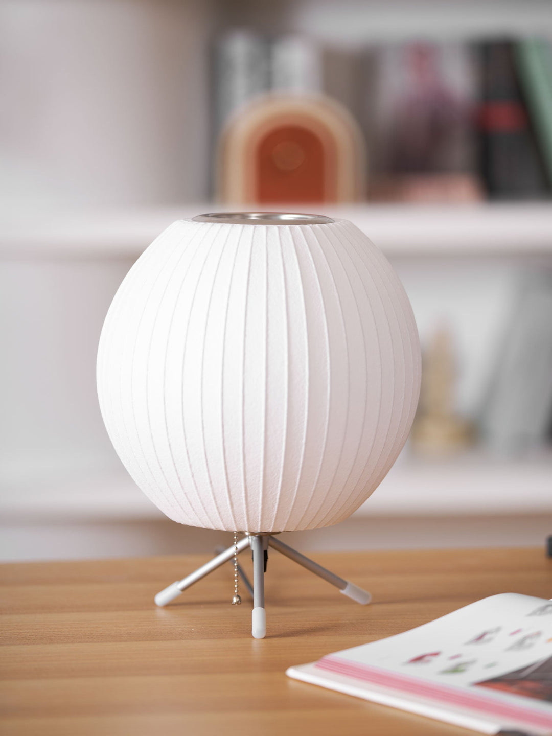 Tripod Bubble Table Lamp
