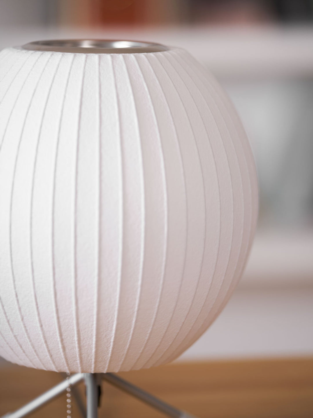 Tripod Bubble Table Lamp