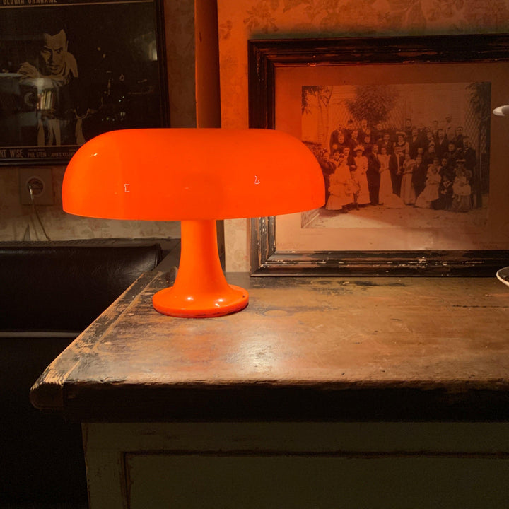 Svampens Lekfulla Bordslampa