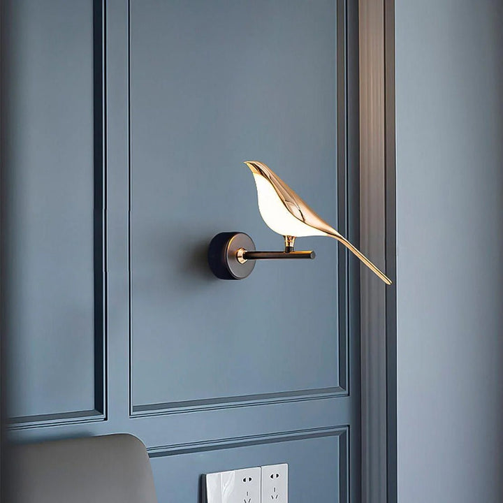 Nomi Vägglampa
